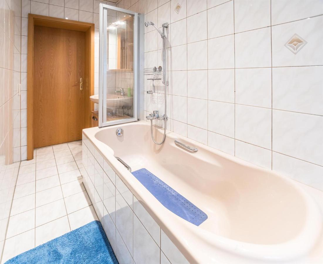 נאומבורג Ferienwohnung Romy מראה חיצוני תמונה