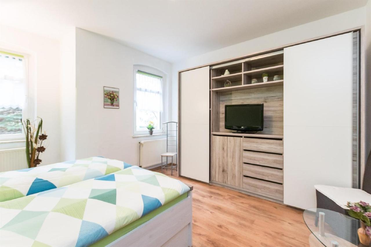 נאומבורג Ferienwohnung Romy מראה חיצוני תמונה